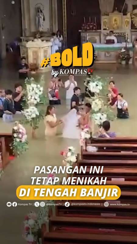 Sepasang Pengantin Di Filipina Tetap Lanjutkan Pernikahan Di Tengah Banjir Sepinggang