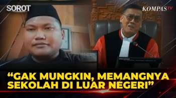 Hakim MK Terkejut Petani Lulusan SMP Bisa Langsung Kuliah, Gugat Syarat Pendidikan Calon Kades