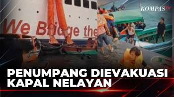 KMP Batumandi Terbakar, Penumpang Dievakuasi Pakai Perahu Nelayan | BERITA UTAMA