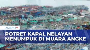 Penampakan Kapal Nelayan Menumpuk Di Pelabuhan Muara Angke, Nelayan Tak Bisa Melaut | INDO UPDATE