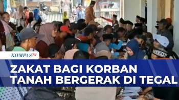 Korban Bencana Tanah Bergerak Di Tegal Terima Zakat