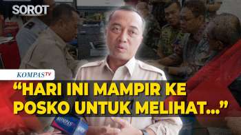 Mensesneg Prasetyo Tinjau Pengiriman Bantuan Banjir Sumatera Di Posko Terpadu Lanud Halim