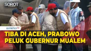 Prabowo Tiba Di Aceh, Langsung Peluk Gubernur Muzakir Manaf Usai Turun Pesawat