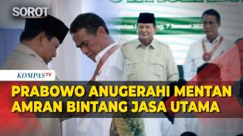 Momen Prabowo Beri Bintang Jasa Utama Ke Mentan Amran Atas Capaian Swasembada Pangan