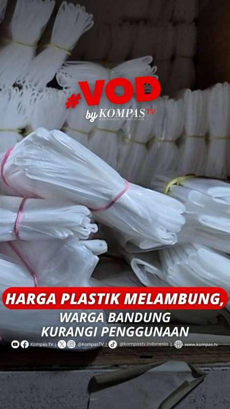 HARGA PLASTIK MELAMBUNG, WARGA BANDUNG KURANGI PENGGUNAAN