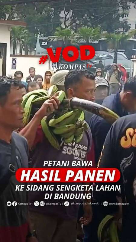 PETANI BAWA HASIL PANEN KE SIDANG SENGKETA LAHAN DI BANDUNG 