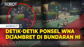 Detik-detik WNA Dijambret Di Bundaran HI Hingga Jatuh Tersungkur