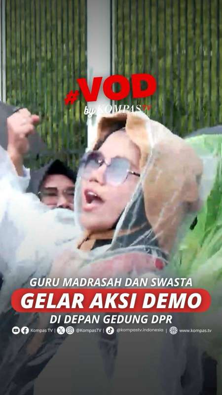 GURU MADRASAH DAN SWASTA GELAR AKSI DEMO DI DEPAN GEDUNG DPR