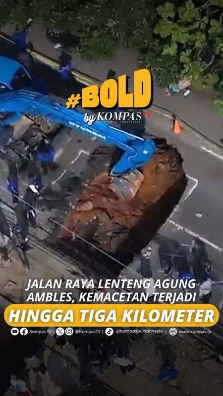 JALAN RAYA LENTENG AGUNG AMBLES, KEMACETAN TERJADI  HINGGA TIGA KILOMETER 