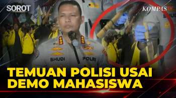 Polda Metro Jaya Temukan Golok di Ambulans saat Aksi Mahasiswa di Jakarta