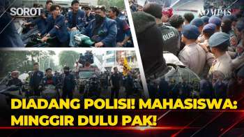 Konvoi Mahasiswa Sempat Diadang Polisi Dan Tertahan Di Kawasan Tanah Abang