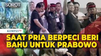 Pria Berpeci Sigap Beri Bahu Untuk Prabowo! Saat Buka & Lempar Baju Ke Buruh Di May Day 2026