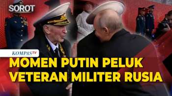 Langkah Terhenti! Putin Salami-Peluk Veteran Militer Di Victory Days Rusia 2026