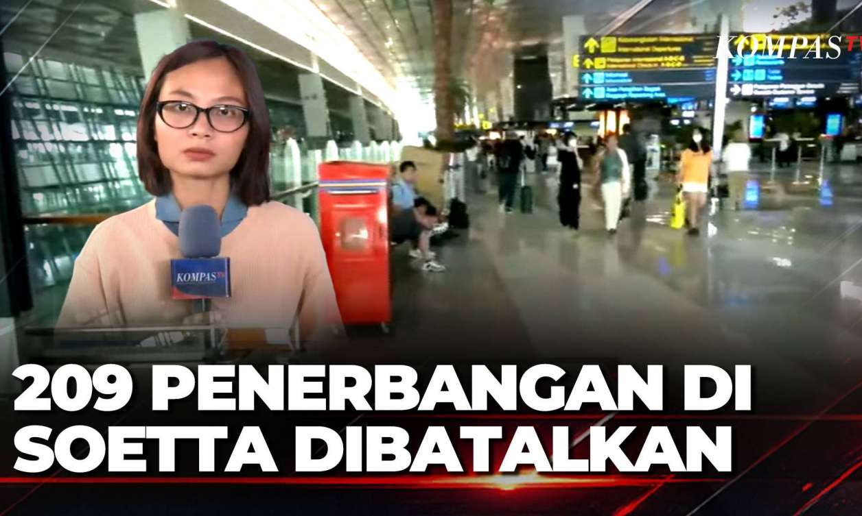 Photo: kompas.tv Anak Krakatau Eruption: Airports Closed and Emergency Alerts Issued