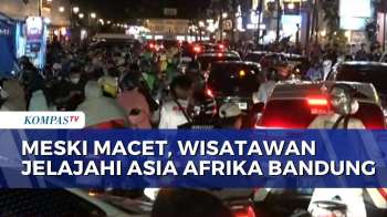 Libur Lebaran, Wisatawan Padati Jalan Asia Afrika Bandung | BERUT