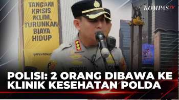 Greenpeace Bentangkan Poster Protes di Bundaran HI, 2 Orang Dibawa ke Klinik | BERITA UTAMA