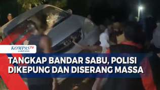 polisi-diserang-warga-usai-tangkap-bandar-sabu-1-mobil-digulingkan