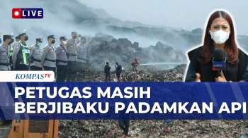 Hari Keempat Kebakaran TPA Jatiwaringin, Tujuh Hektare Lahan Dilaporkan Terbakar | KOMPAS SIANG