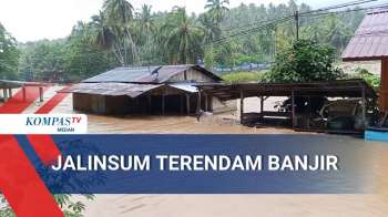 Akses Jalan Lintas Tengah Sumatera Putus Akibat Terendam Banjir