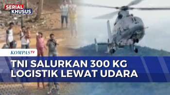 Helikopter Panther TNI AL Kirim Tim Medis Dan Obat Untuk Korban Banjir Di Tapanuli Tengah