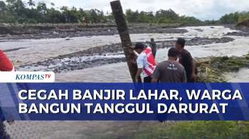 Warga Lumajang Gotong Royong Bangun Tanggul Darurat Cegah Banjir Lahar Gunung Semeru
