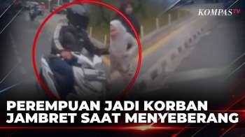 Terekam Dashcam! Perempuan Dijambret saat Hendak Menyeberang Jalan di Tebet | BERITA UTAMA