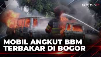 Mobil Kijang Bawa 8 Jeriken BBM Terbakar Hebat di Bogor | KOMPAS PETANG