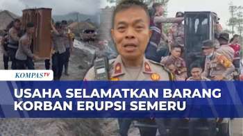 Usaha Polisi Selamatkan Barang Warga Korban Erupsi Semeru | BERITA UTAMA