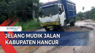 jelang-mudik-jalan-kabupaten-hancur