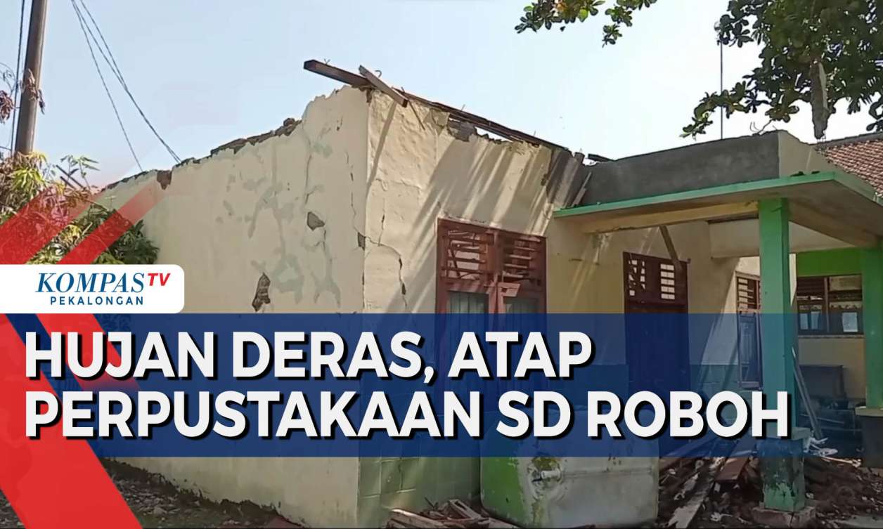 Atap Perpustakaan SDN 1 Jumo Roboh