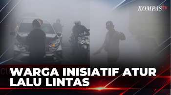 Kabut Asap Karhutla di Banjarbaru Jadi Penyebab Kecelakaan, Warga Inisiatif Atur Lalu Lintas