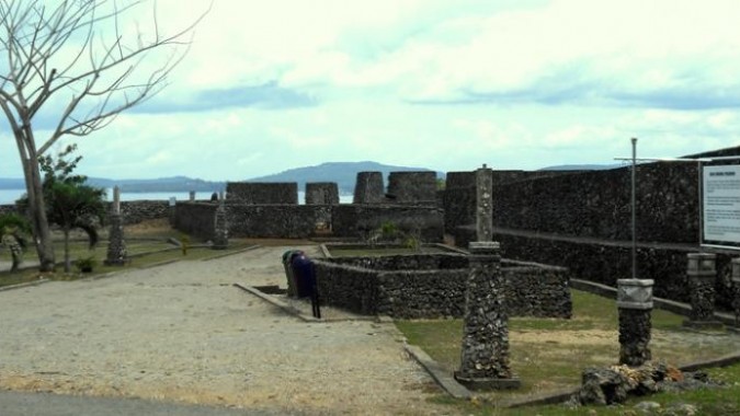 Benteng Keraton Buton, Benteng Terbesar di Dunia