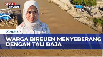 Akibat Banjir Bandang Hantam Bireuen, Warga Rela Pertaruhkan Nyawa Lewati Kabel Usai Jembatan Putus