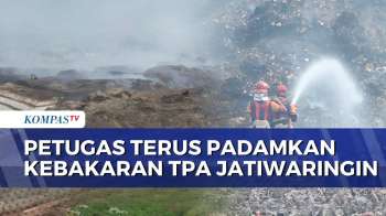 Kebakaran TPA Jatiwaringin, Helikopter Water Bombing dan Alat Berat Dikerahkan ke Lokasi