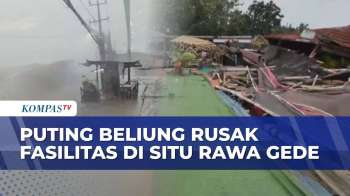 Puting Beliung Hantam Situ Rawa Gede Bekasi, Atap Saung Beterbangan dan Pengunjung Panik