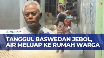Banjir Terjang Permukiman Warga Jatipadang Akibat Jebolnya Tanggul Baswedan