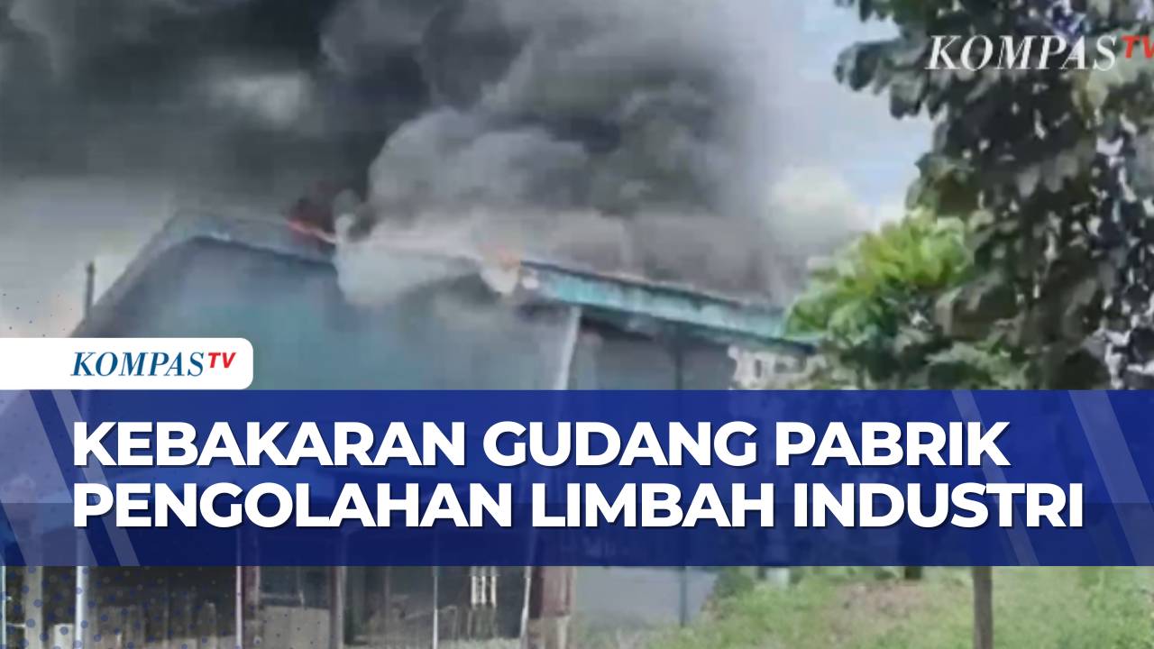 Diduga Korsleting Listrik, Gudang Pabrik Pengolahan Limbah di Bantargebang Terbakar | BERUT