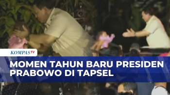 Presiden Prabowo Malam Tahun Baru Bersama Pengungsi Di Tapsel: Nonton Layar Tancap Dan Sapa Warga