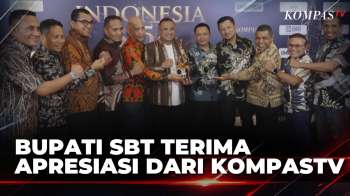 Peduli UMKM, Bupati SBT Maluku Terima Penghargaan Dari KompasTV