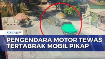 Kecelakaan Maut Di Sumenep Terekam CCTV, Pengendara Motor Tewas Tertabrak Mobil Pikap | KOMPAS SIANG