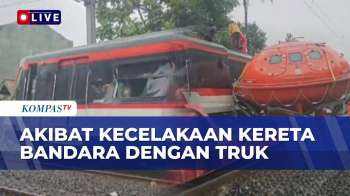 Kereta Bandara Tabrak Truk Di Perlintasan Stasiun Poris: 1 Gerbong Anjlok, Petugas Berusaha Evakuasi