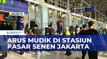 Puncak Arus Mudik, Stasiun Pasar Senen Ramai Penumpang | SAPA MALAM