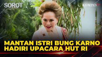 Berkebaya Putih, Ratna Sari Dewi Soekarno Hadiri Upacara HUT ke-81 RI di Istana Merdeka