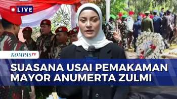 Haru, Rekan Sejawat Beri Penghormatan Terakhir Pada Mayor Anumerta Zulmi Aditya Iskandar