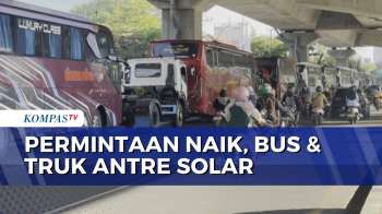 Antrean Solar Kembali Mengular Di Makassar, Sopir Ngaku Menunggu Sejak Pukul 4 Subuh!
