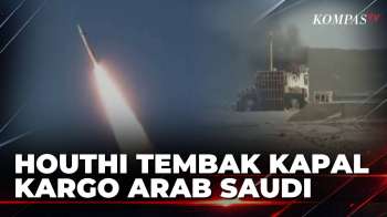 Houthi Tembakkan 3 Rudal ke Kapal Kargo Saudi di Selat Bab El-Mandeb, 6 Orang Tewas