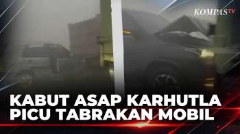 Mencekam! Kabut Asap Karhutla Picu Tabrakan Mobil dan Truk di Barito Kuala | SAPA MALAM