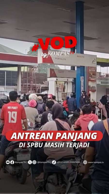 ANTREAN PANJANG DI SPBU MASIH TERJADI