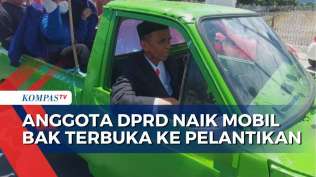 anggota-dprd-polewali-mandar-naik-mobil-pikap-pengangkut-pasir-ke-pelantikan-ini-alasannya
