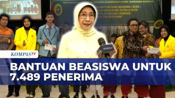 Dharmayukti Karini Bersama Ketua MA Salurkan Beasiswa Kepada 7.489 Putra Putri Warga Peradilan